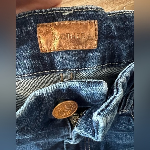 Mother The High Waist Looker Jeans in Teaming Up - Picture 6 of 12